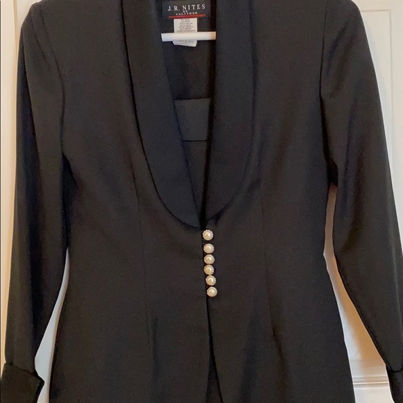 Gorgeous Dress - Picture 2 of 5